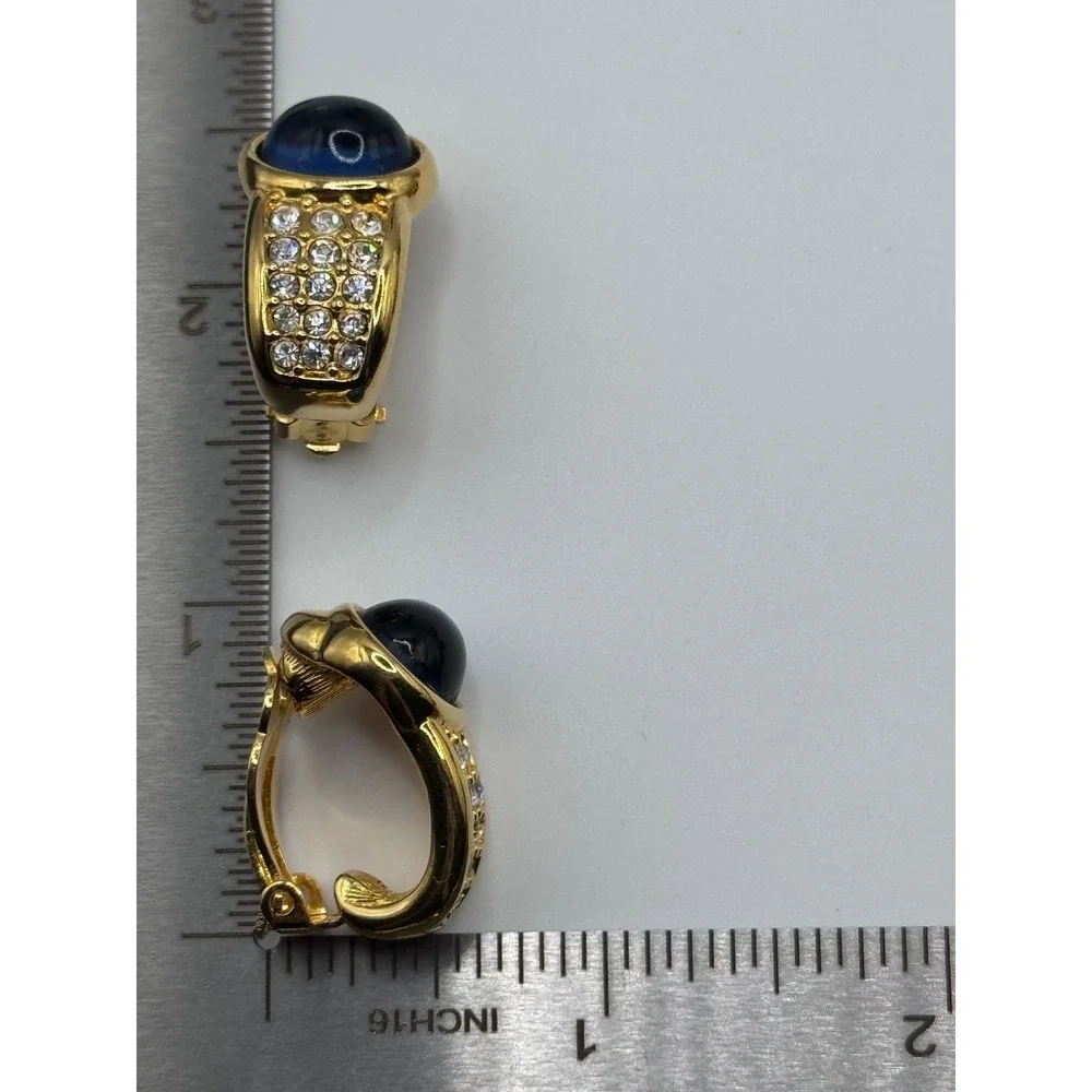 Vintage Joan Rivers Earrings Blue Cabochon Rhinestone Gold Tone Clip On